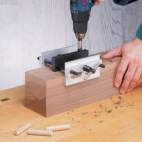 Auto-Centering Dowel Jig