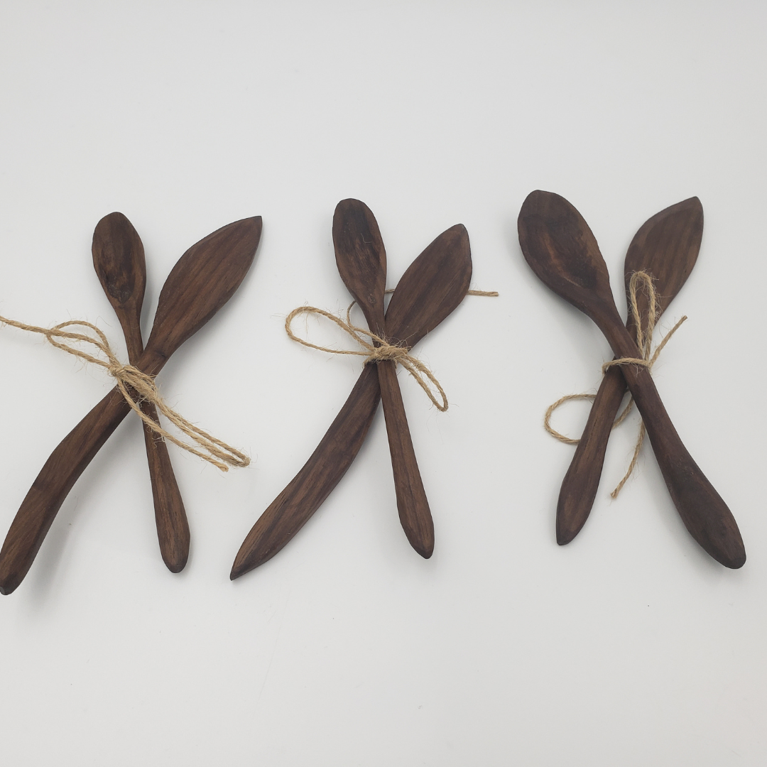 Hand Carved Spreader & Spoon Kit