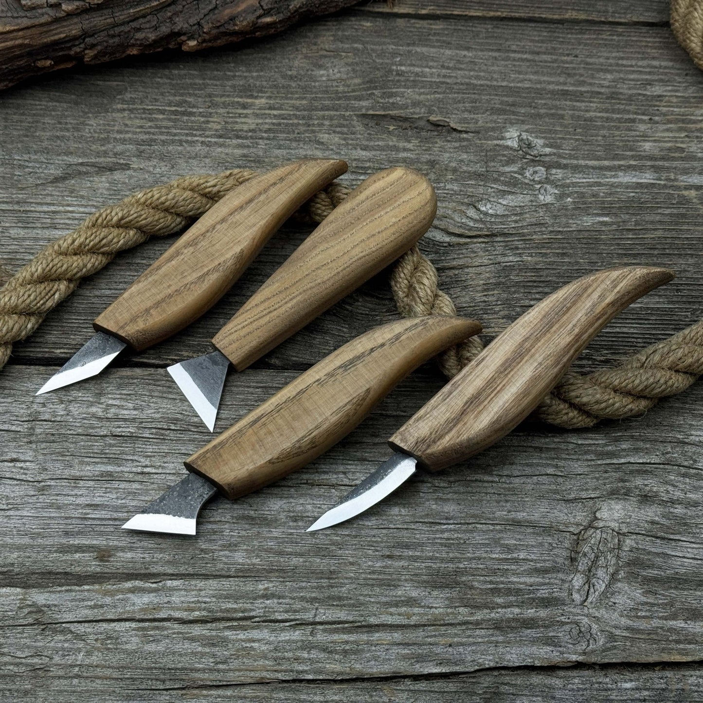 4-Piece Hand-Forged Wood Carving Knife Set