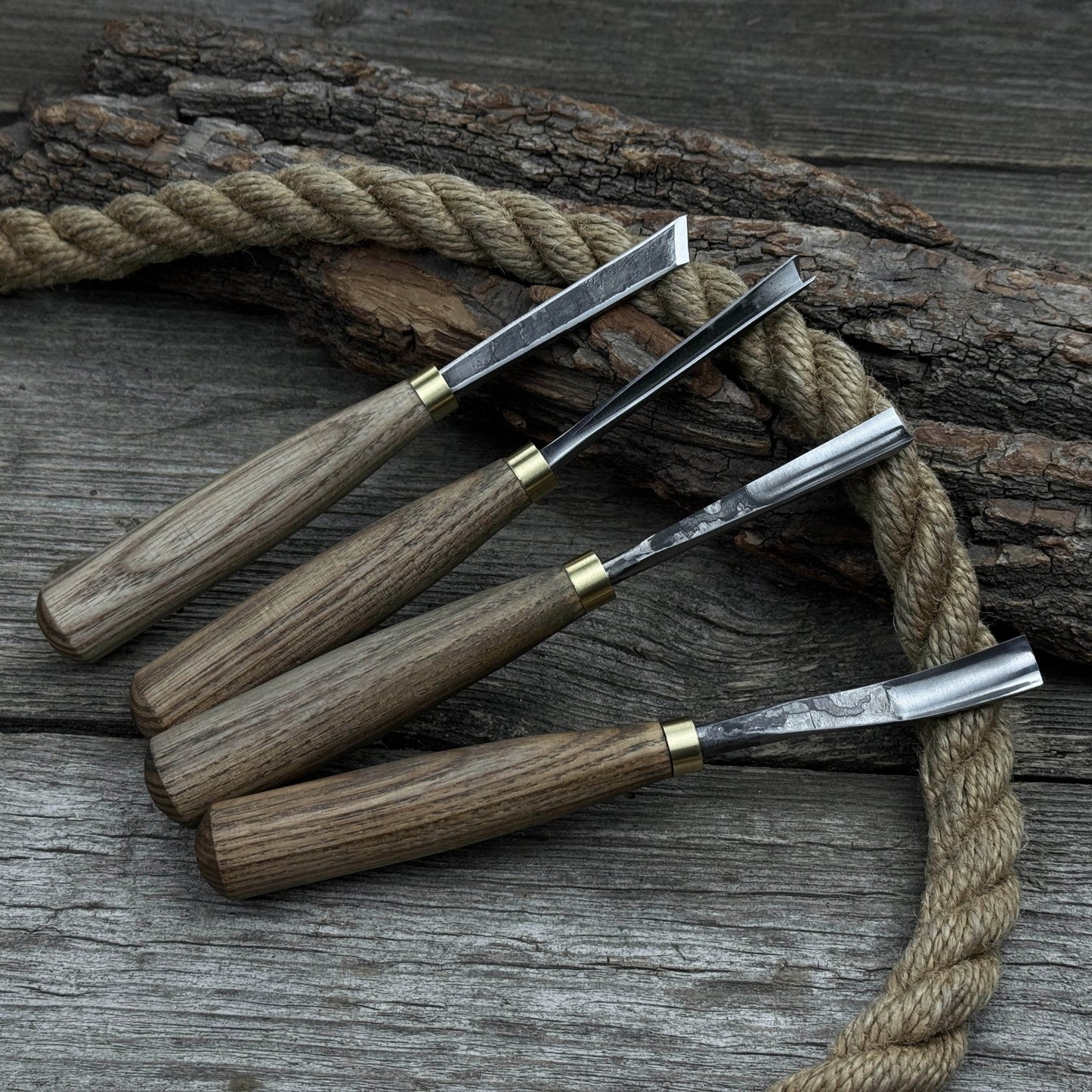 4-Piece Wood Carving Chisel & Gouge Set