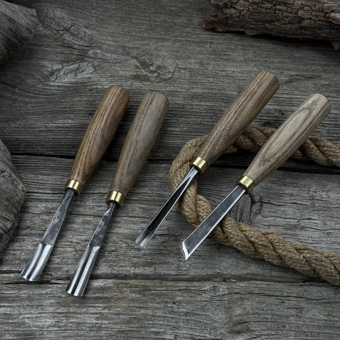 4-Piece Wood Carving Chisel & Gouge Set