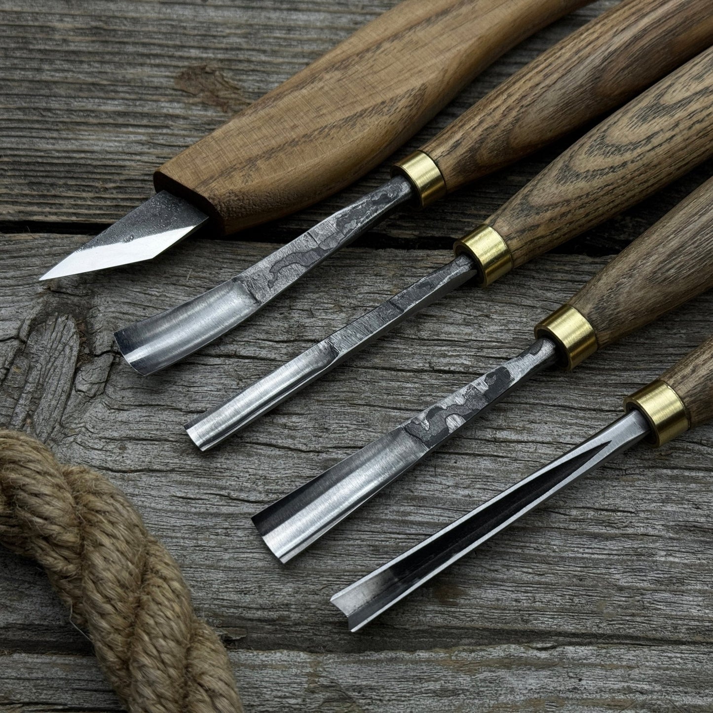 5-Piece Wood Carving Set – Whittling Knife & Gouges