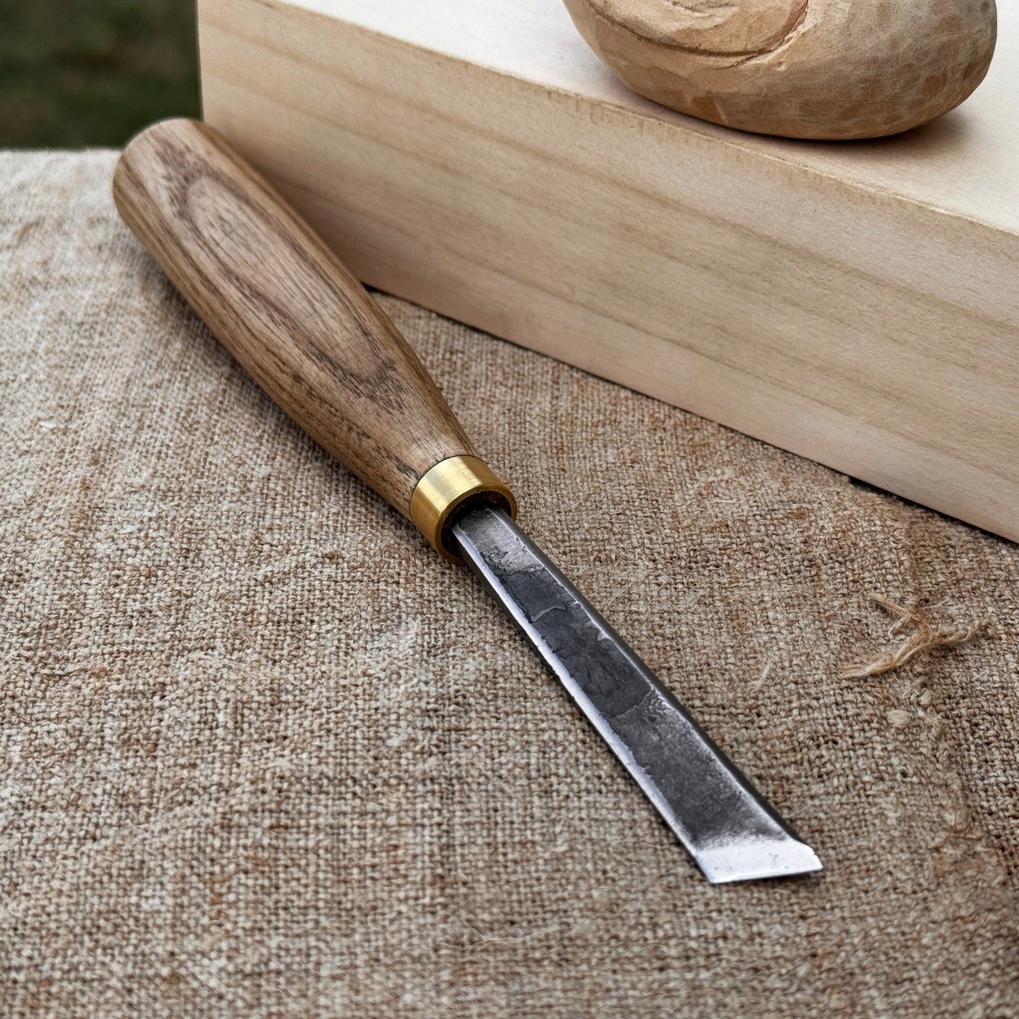 Angled Bevel Carving Chisel – 10 mm (0.39 inches)