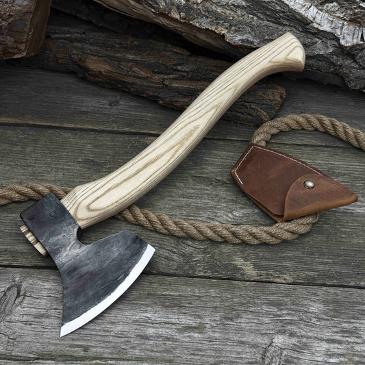 Chopping Axe with Leather Back Carry Pouch, 1.05 kg (2.2 lb)