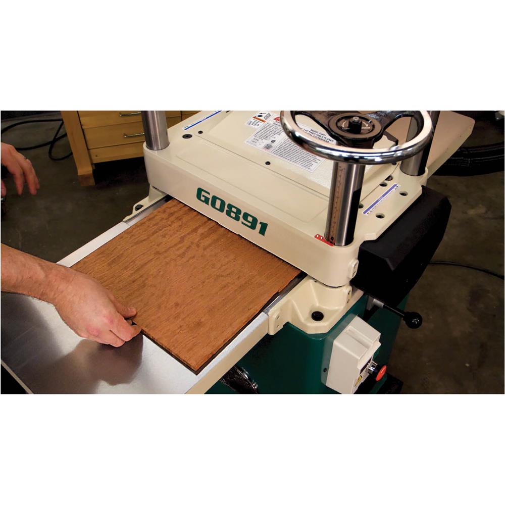 Grizzly G0891 - 15" 3 HP Fixed-Table Planer with Helical Cutterhead