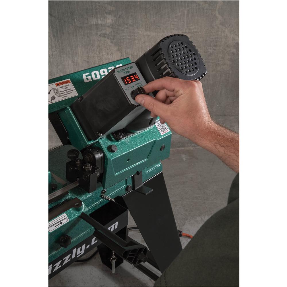 Grizzly G0926 - 4" x 5-1/2" Variable-Speed Metal Cutting Bandsaw
