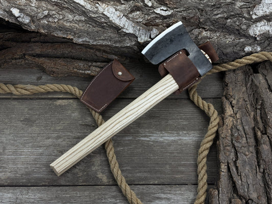 Hand-Forged Carpenter's Axe with Belt Loop, 0.84 kg (1.85 lb)
