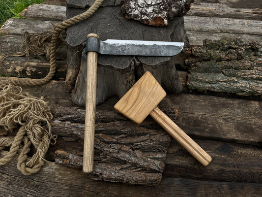 Splitting Froe with Wooden Mallet
