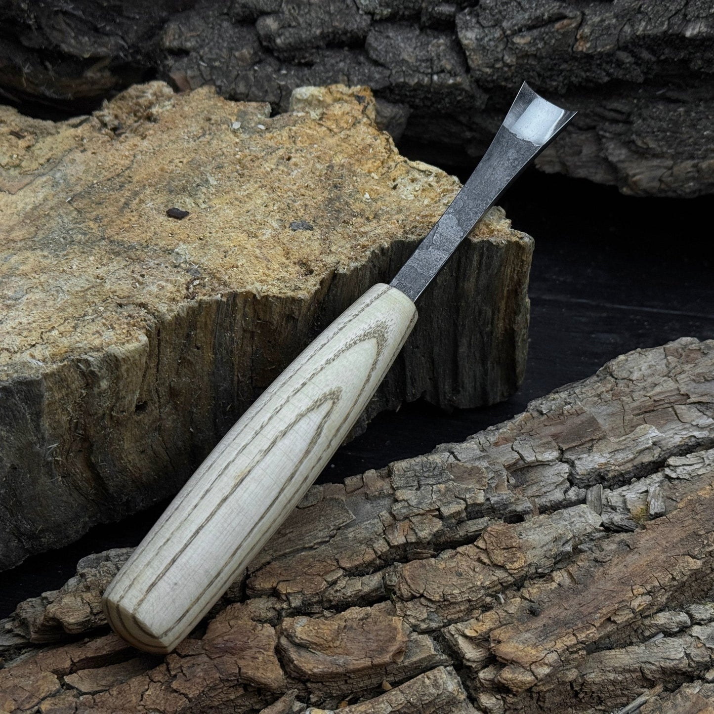 Small Fishtail Chisel – 15 mm / 20 mm (0.59 / 0.79 inches)