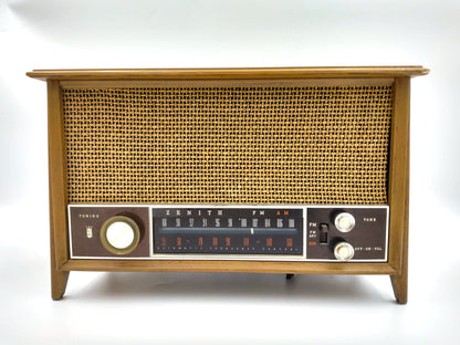Small Refurbished Radio w/ Bluetooth